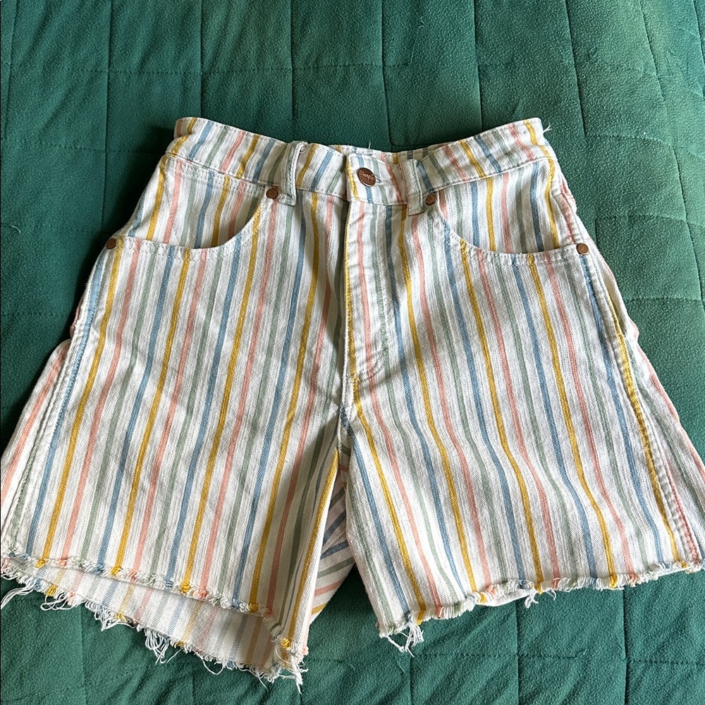 Striped Wrangler shorts